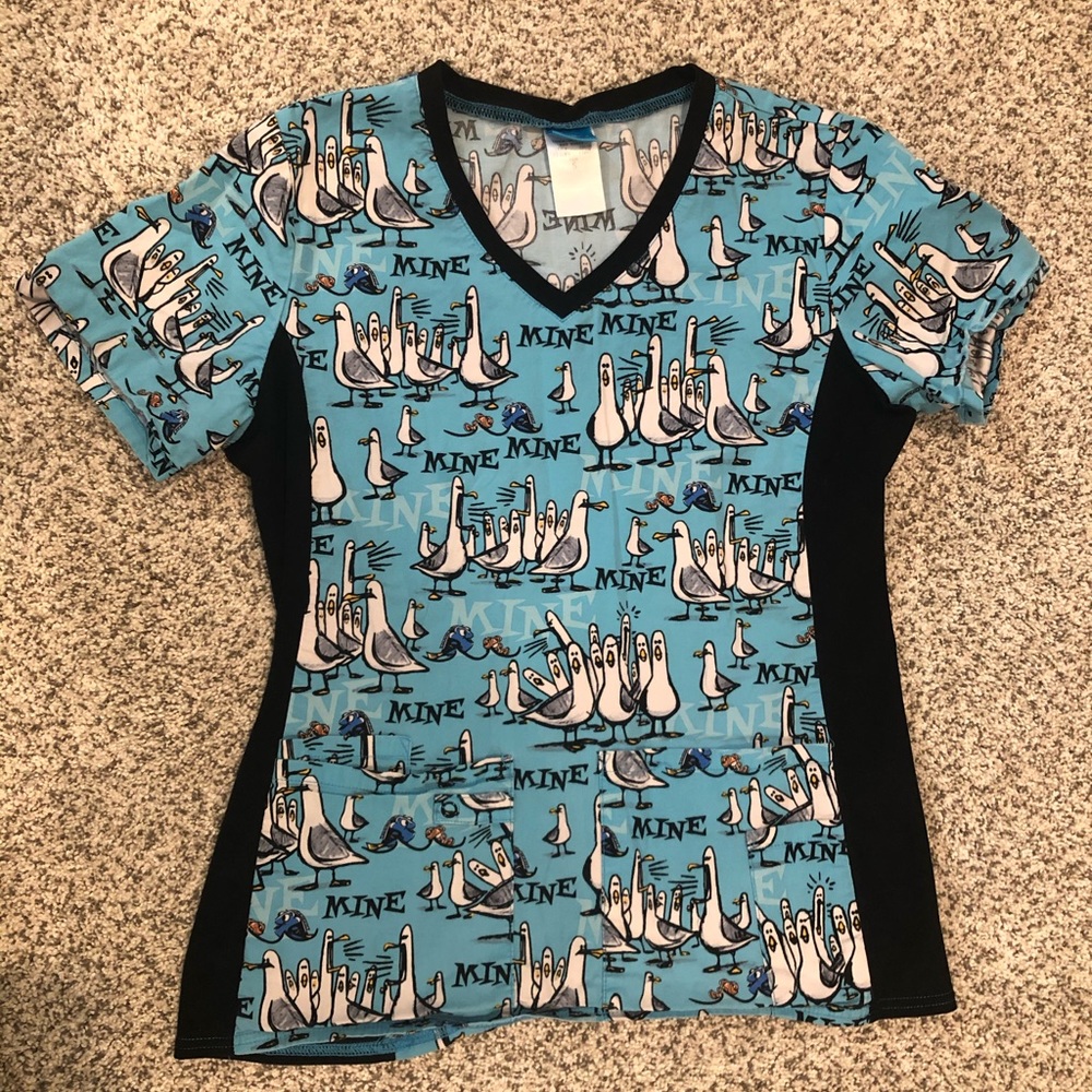 Disney Finding Nemo/Dory Scrub Top